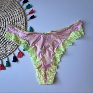 Victoria's Secret Tease High-Leg Scoop Thong Panty Pretty Blossom Large NEW